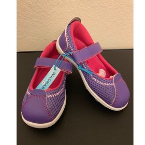 SOLD - NWT - See Kai Run - Toddler - Size 8